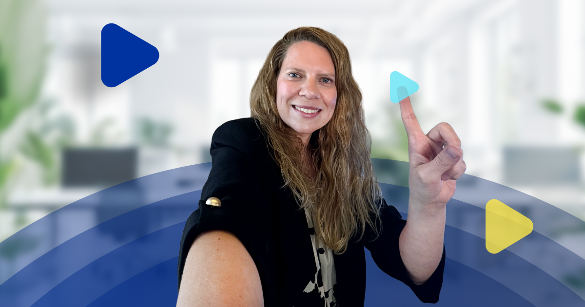 Experta de AFP Capital en portada estilo selfie