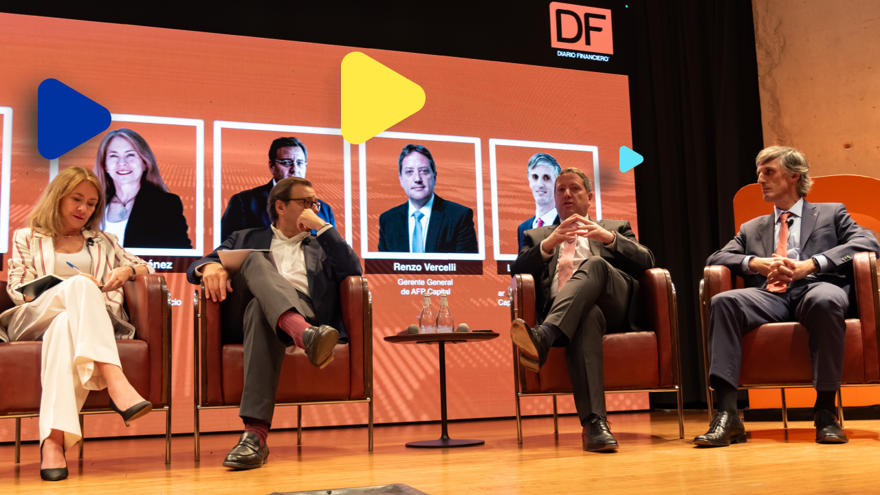 Gerente de AFP Capital entre panelistas del Seminario Económico 2026 del Diario Financiero